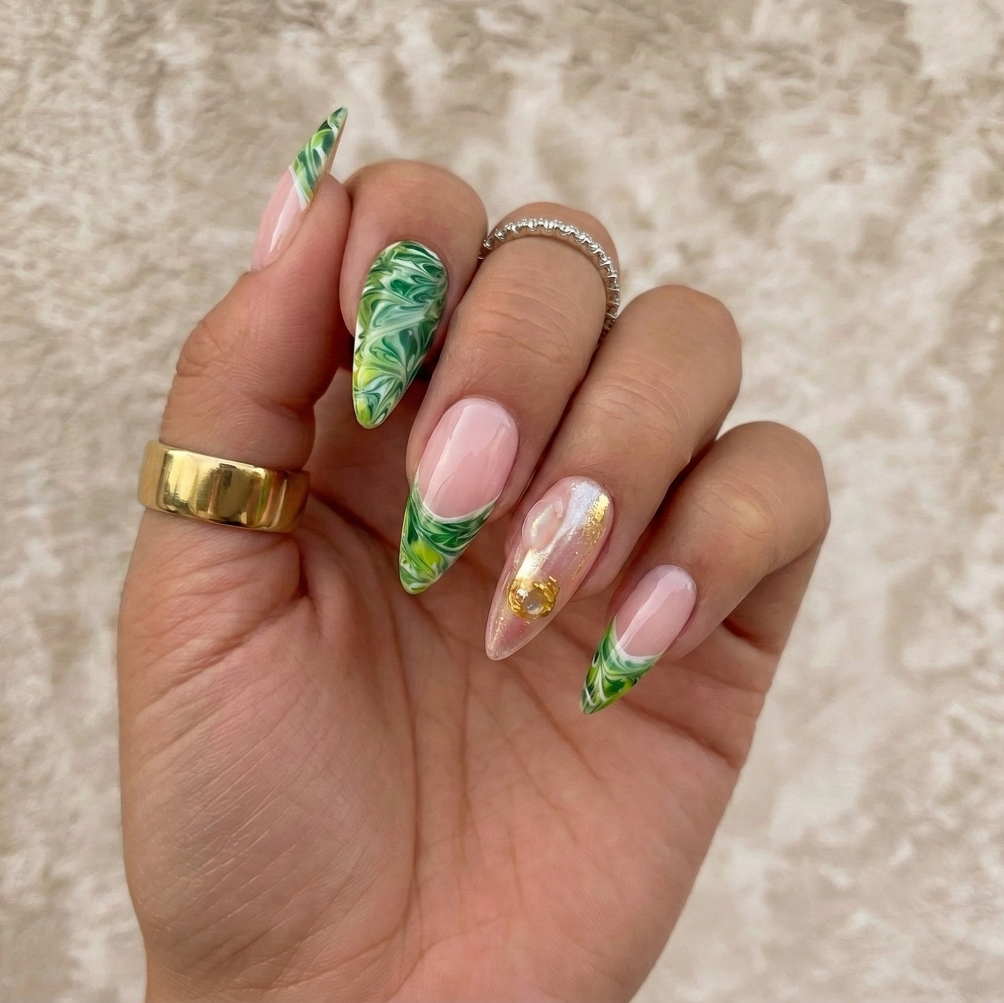 Customized Press On Nail Art, Green