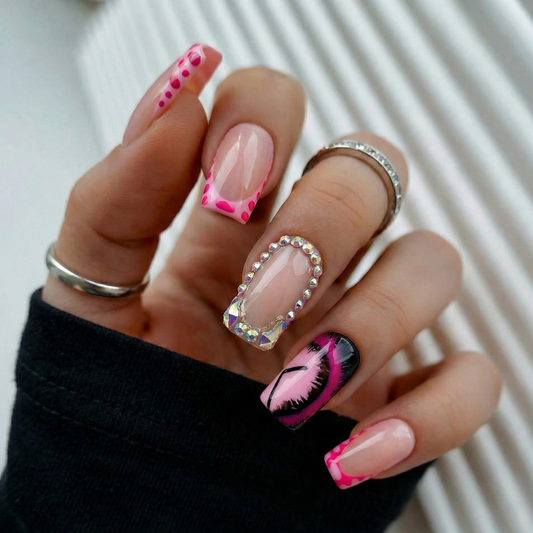 NAIL ART: Press on nails, reusable, standard selection