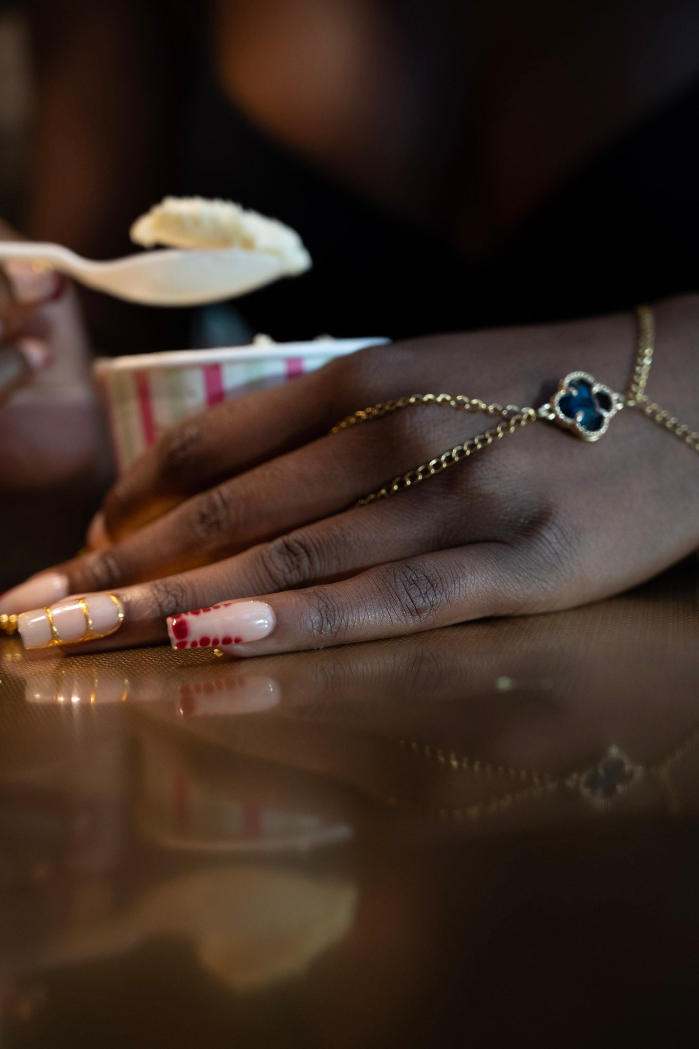 NAIL ART: Press on nails, reusable, standard selection