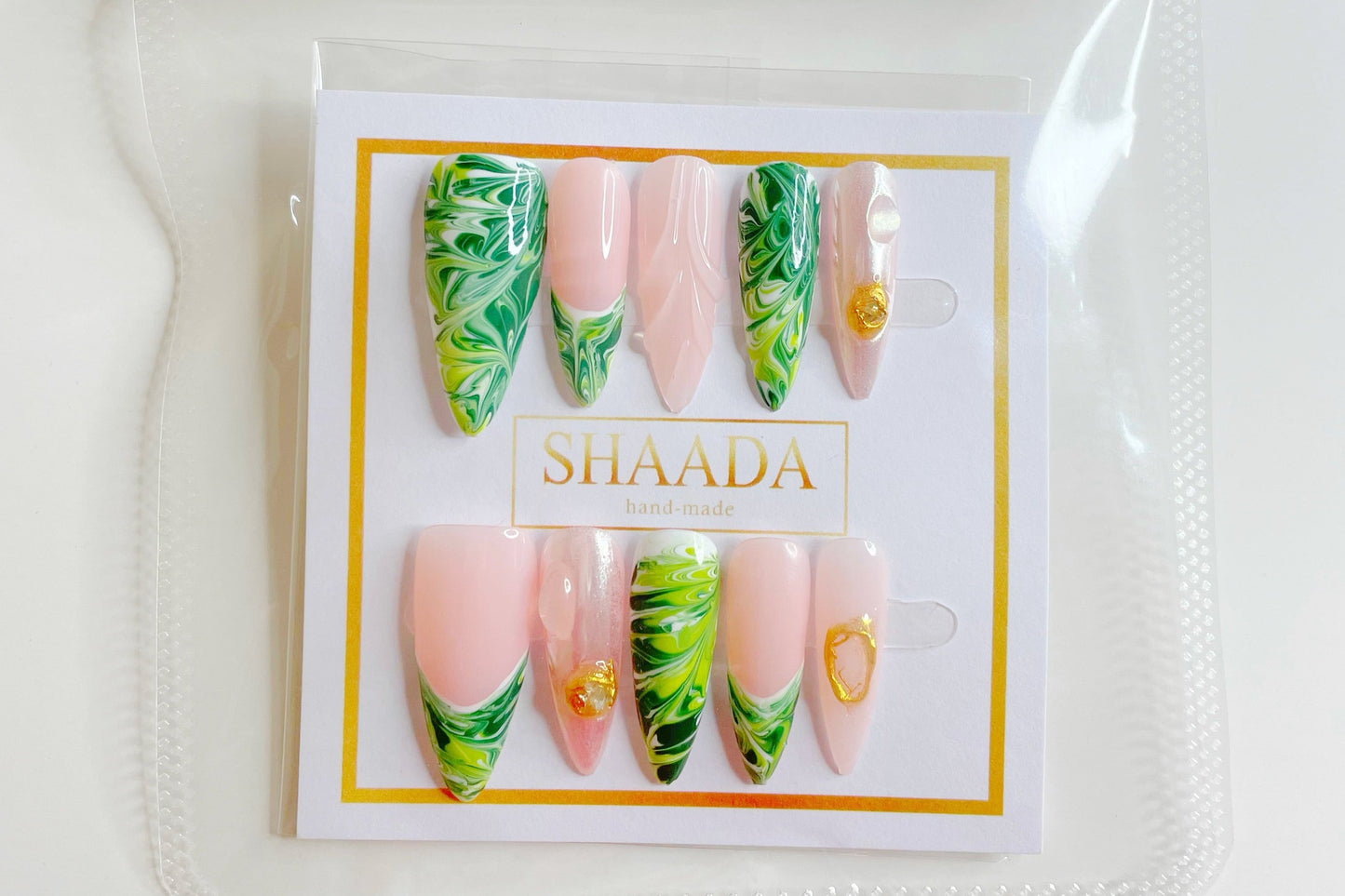 Customized Press On Nail Art, Green Size M Length Medium