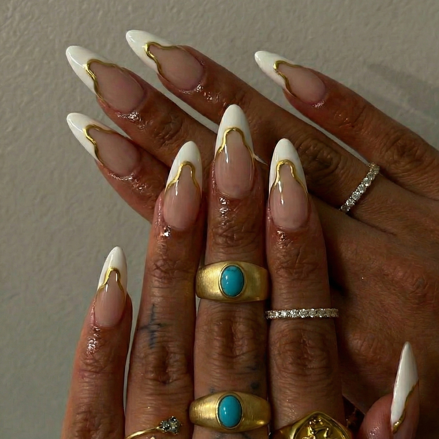 NAIL ART: Press on nails, reusable, standard selection