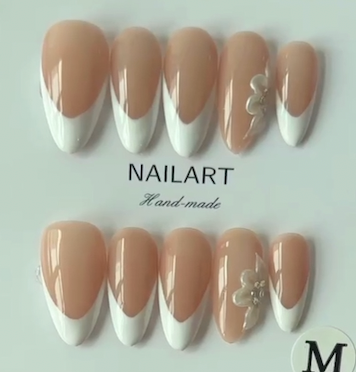 NAIL ART: Press on nails, reusable, standard selection